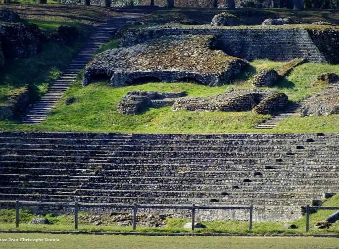 Théâtre romain d’Autun, site historique en Bourgogne